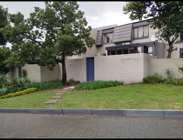 3 BEDROOM PROPERTY TO RENT IN PETERVALE